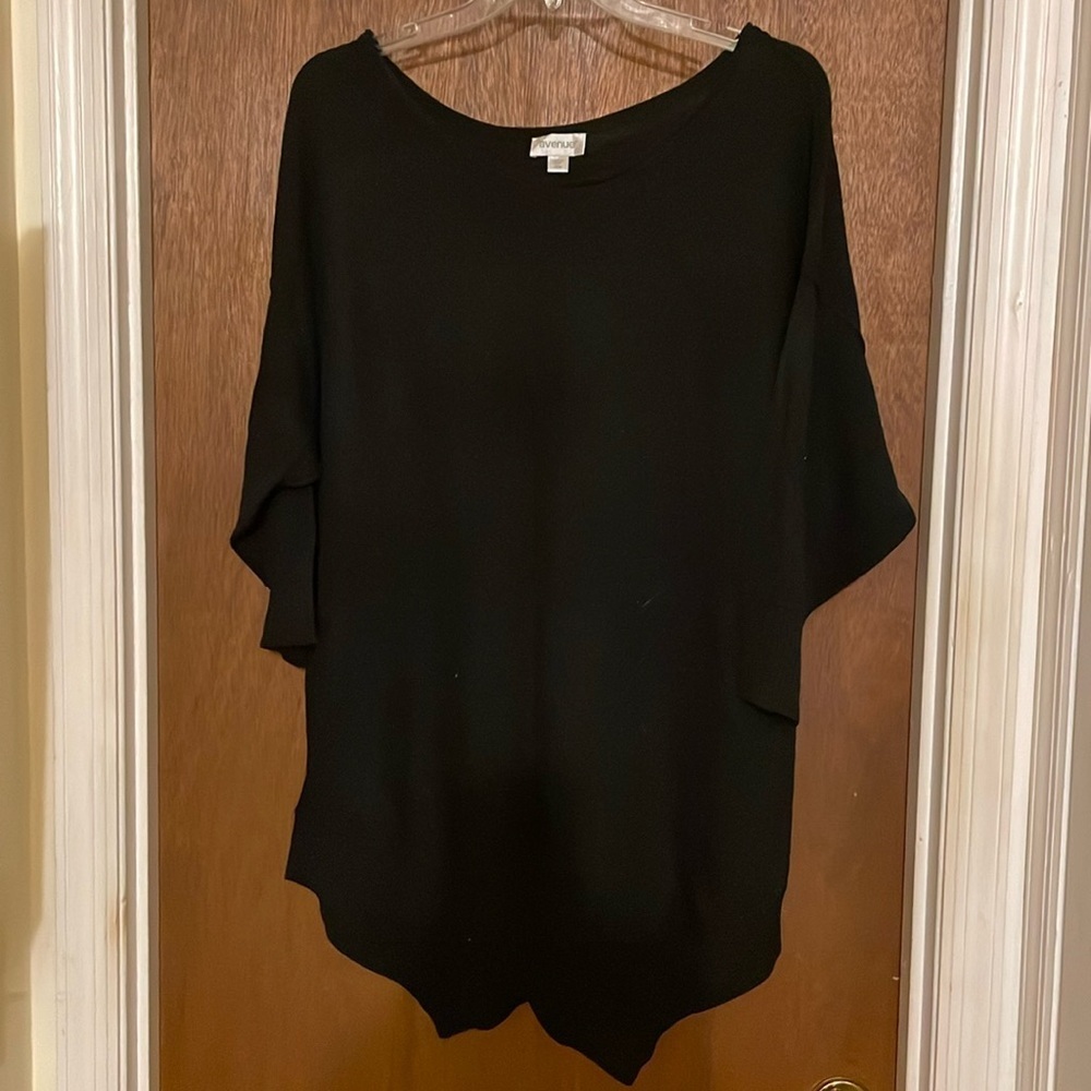 Avenue sweater size 22/24​​